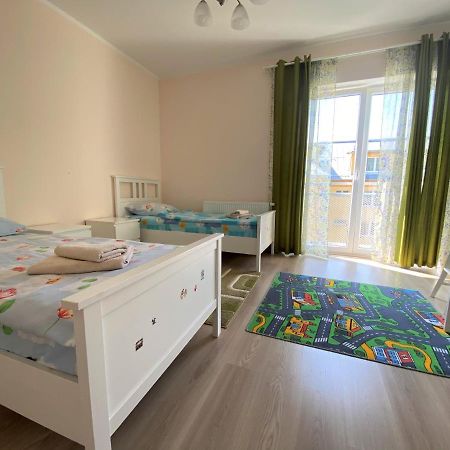 Apartment Azimuth Marianske Lazne Exterior photo