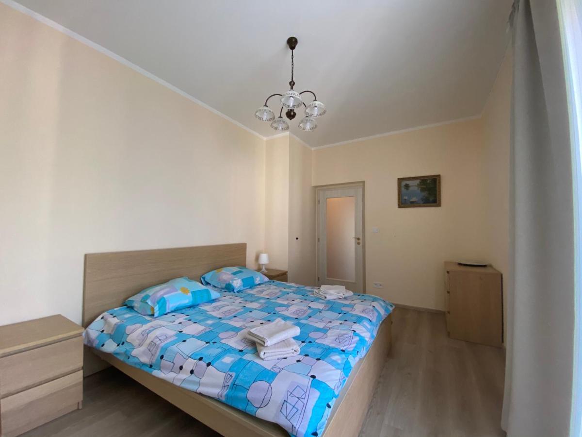 Apartment Azimuth Marianske Lazne Exterior photo